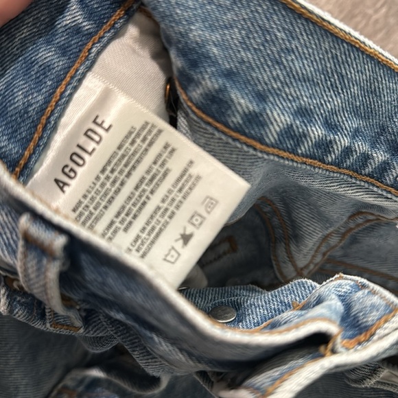 AGOLDE Riley High Rise Straight Crop in Renewal 23 - Picture 9 of 11